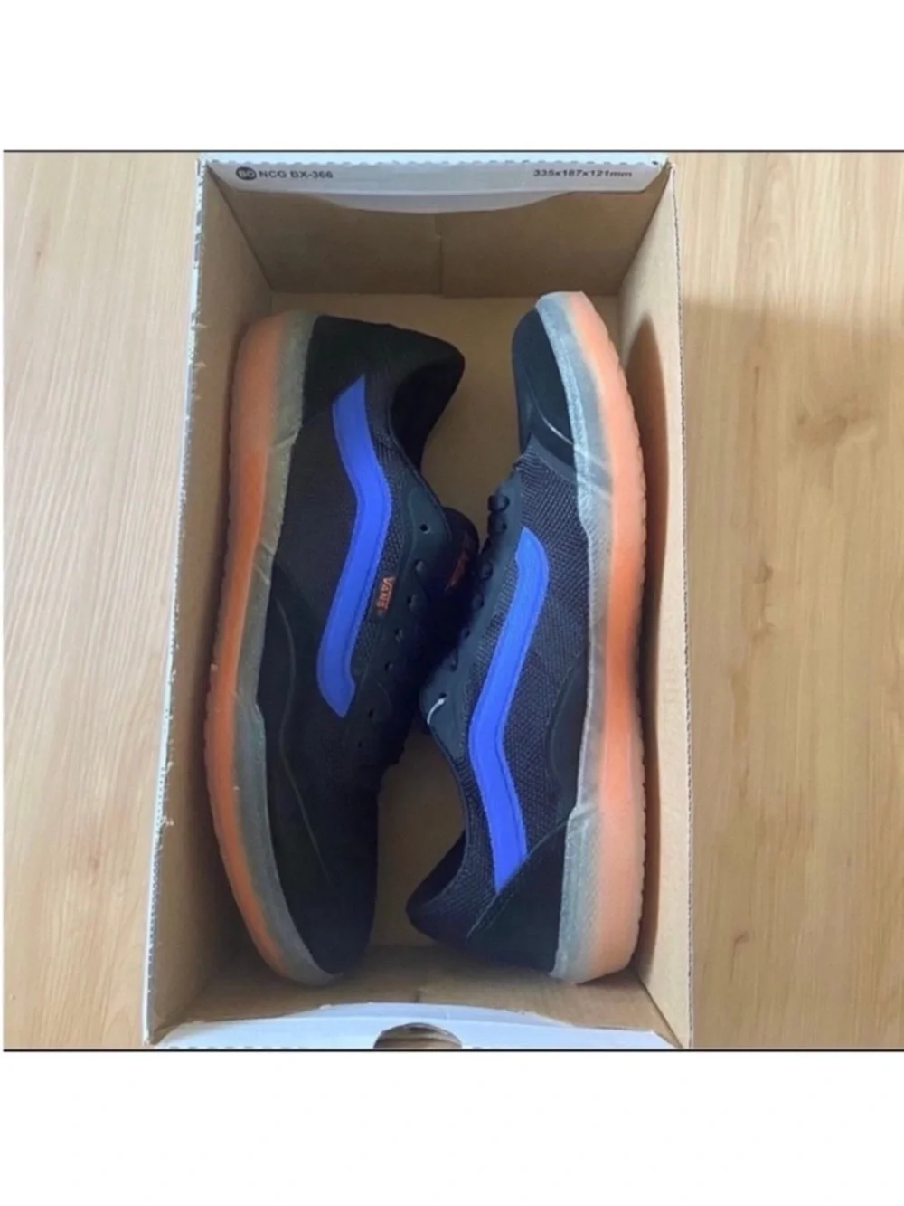 Vans Athletic Ave 'Black Orange VNOA5JIBY8J Unisex Women Size 8.0 Us